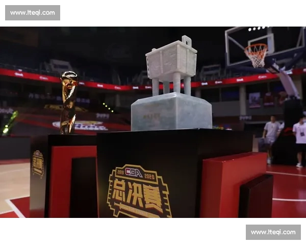 全面解析最新体育赛事动态与明星运动员表现趋势